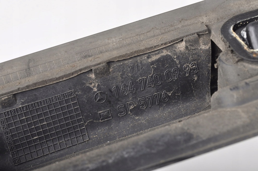 фото №8, Mercedes x164 накладка молдинг крышки a1647400493