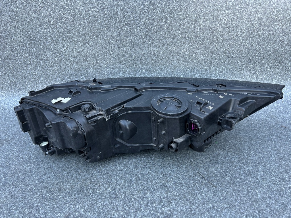 Купити Фара ліва передня audi q7 full led 4m0 америка 4m0941012b