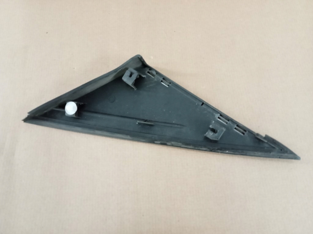 фото №5, Ford focus mk3 11-18- треугольник заглушка правый перед bm51-a16004