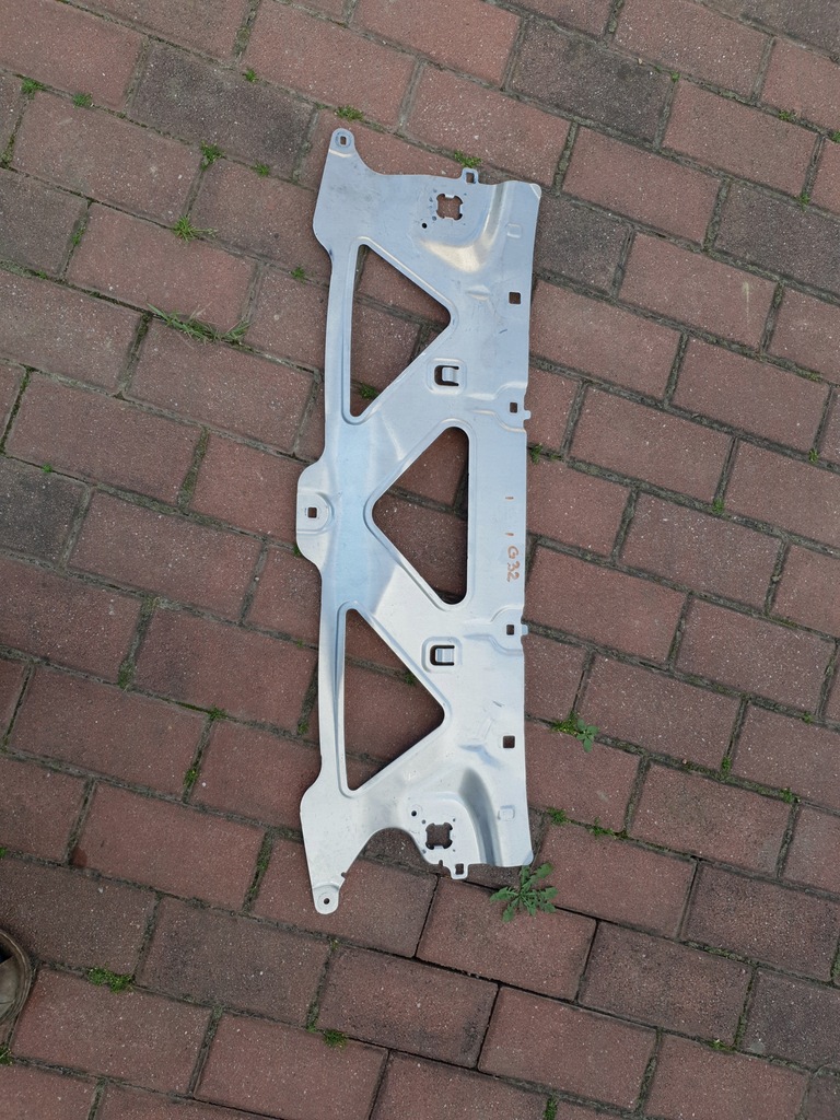 фото №7, Bmw 6 g32 бампер передній 6 x pdc капот