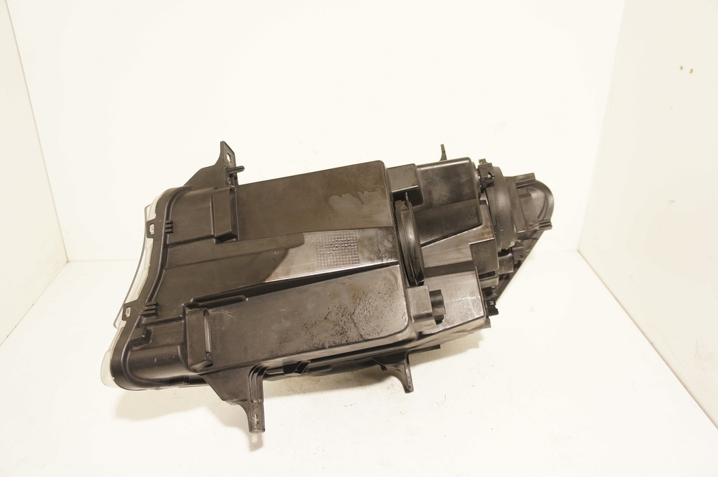 фото №12, Лампы mercedes sprinter 907 910 2018- a91090601 a91090600