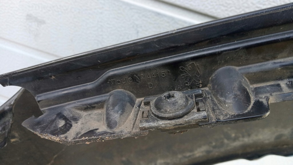 фото №13, Крыло правый перед передний 9656738480 peugeot 308 i t7 чёрный