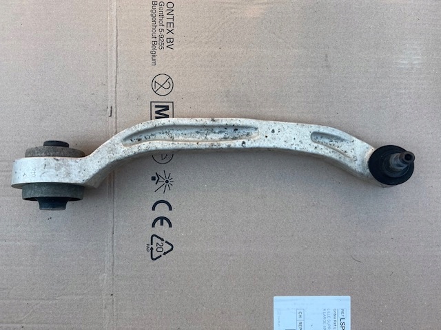 фото №1, Рычаг правый перед audi a6 c6 4f0407694b