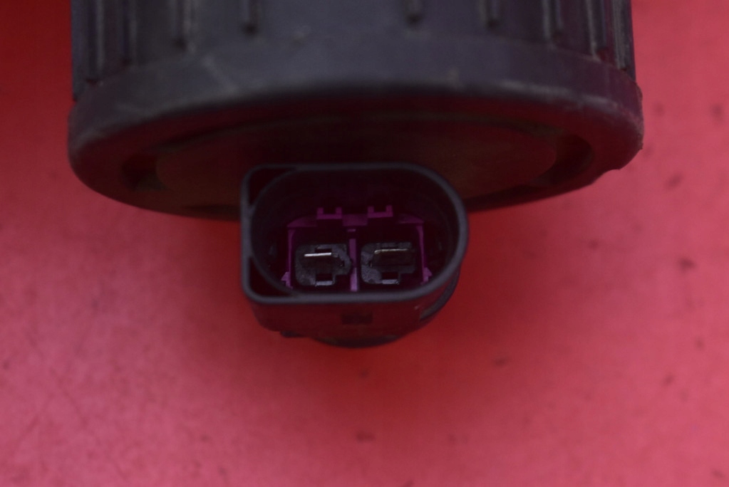 фото №7, Помпа воздуха вторичного 06a959253e skoda octavia 1 i 1.6 8v 102 km 00-10