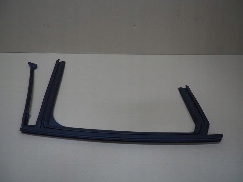 фото №2, Прокладка рамка стекло дверь правый задняя renault clio v 823305888r