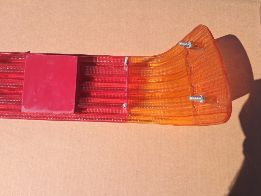 Скло фари лампи задній ліва mercedes 107 sl slc 1078202366 Недорого