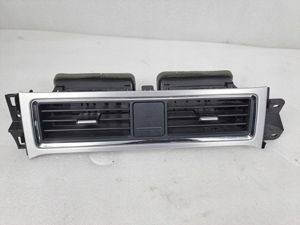 фото №1, Ford mustang v 10-14 решітка обдув середня