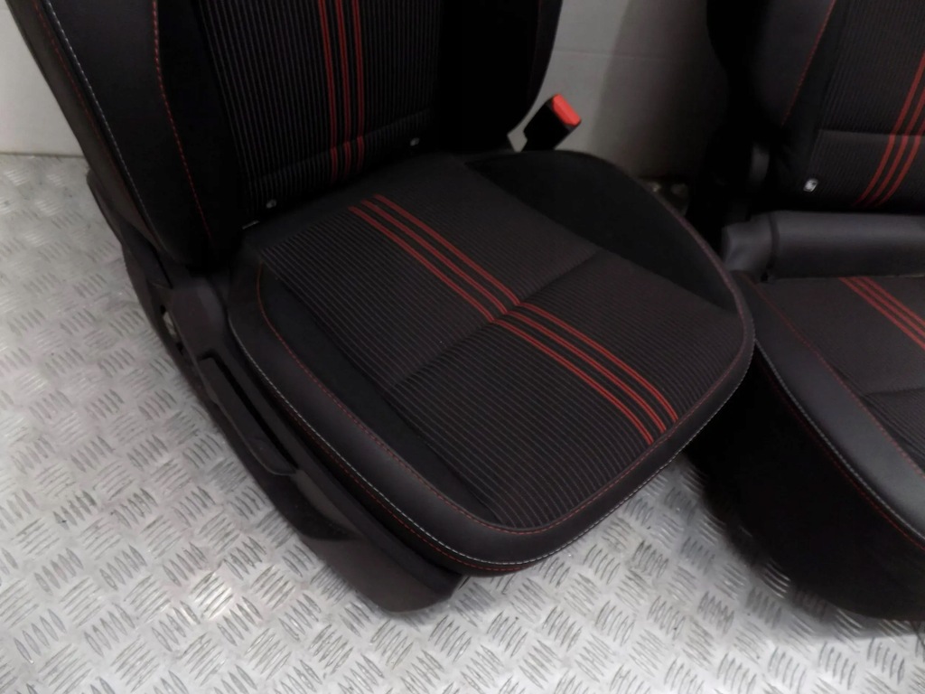 фото №6, Renault captur ii r.s. line сиденья заднее сиденье сиденья салон обивка кожа