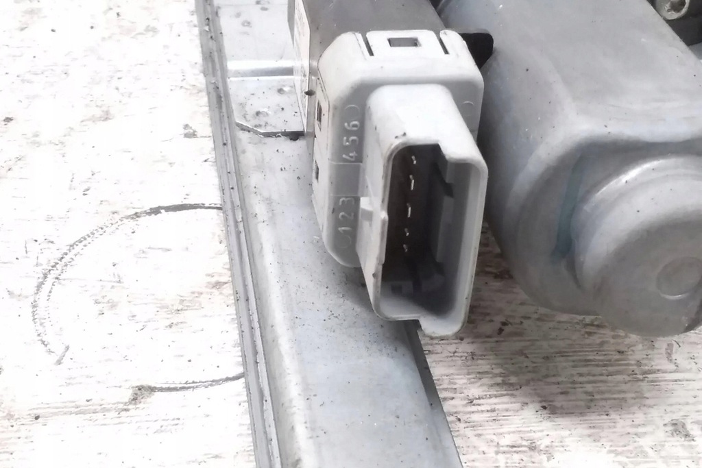 фото №6, Подъемник стекло правых передних дверь peugeot