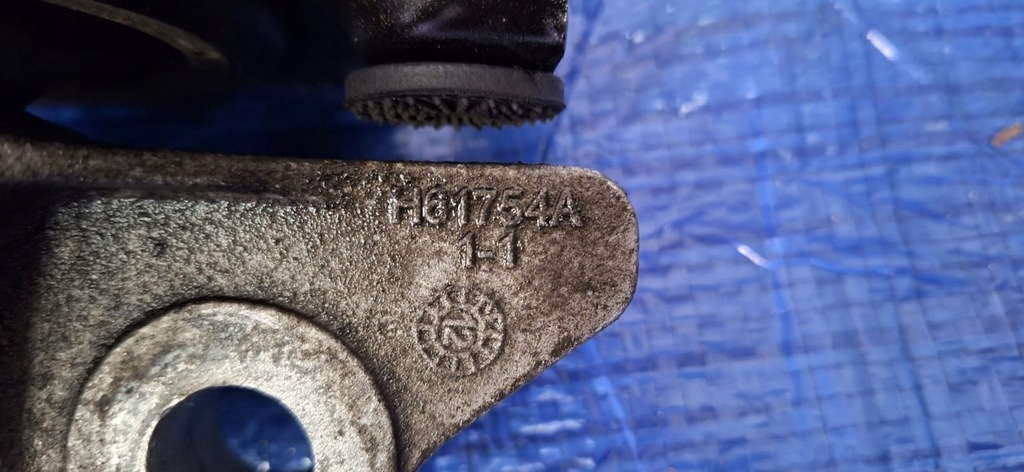 фото №6, Кронштейн подушка коробки передач chevrolet captiva 2,2cdti 12r