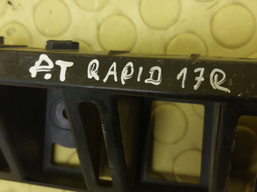 фото №7, Skoda rapid ii напрямна бампера правий задня 5jh807394a