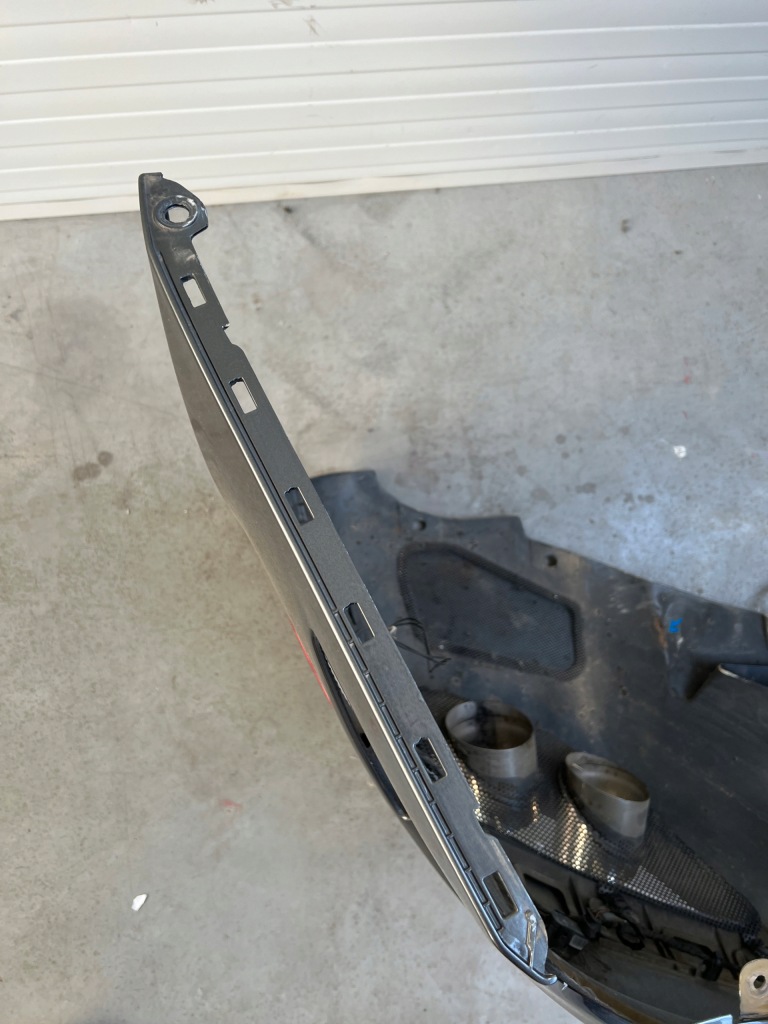 Бампер задний ferrari ff pdc камера Доставка