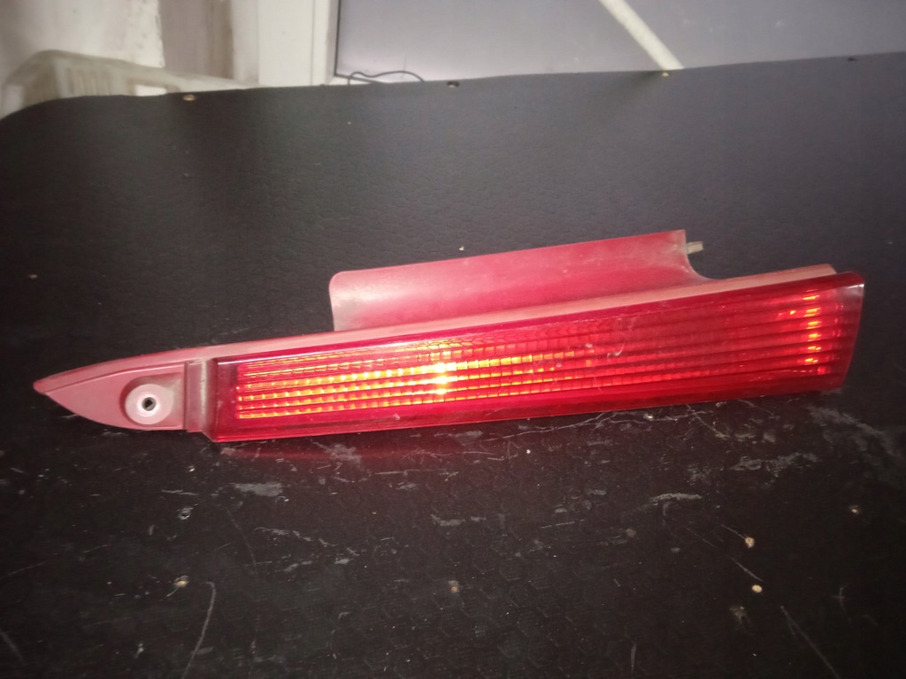 фото №1, Citroen c4 отражатель лампа левый задняя 4czx-13405-d