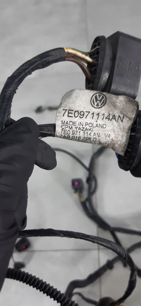 фото №9, Volkswagen t5 t6 електропроводка джгут бампера перед 7e0971114an