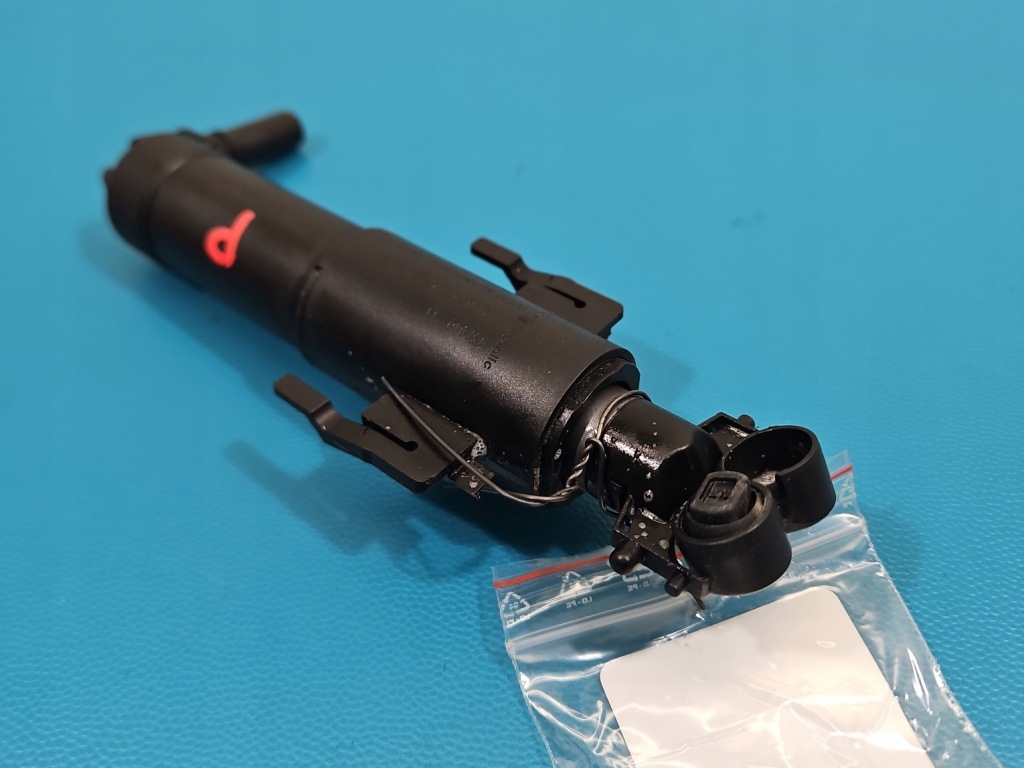 Купити Омивач фара правий bmw g30 7393510