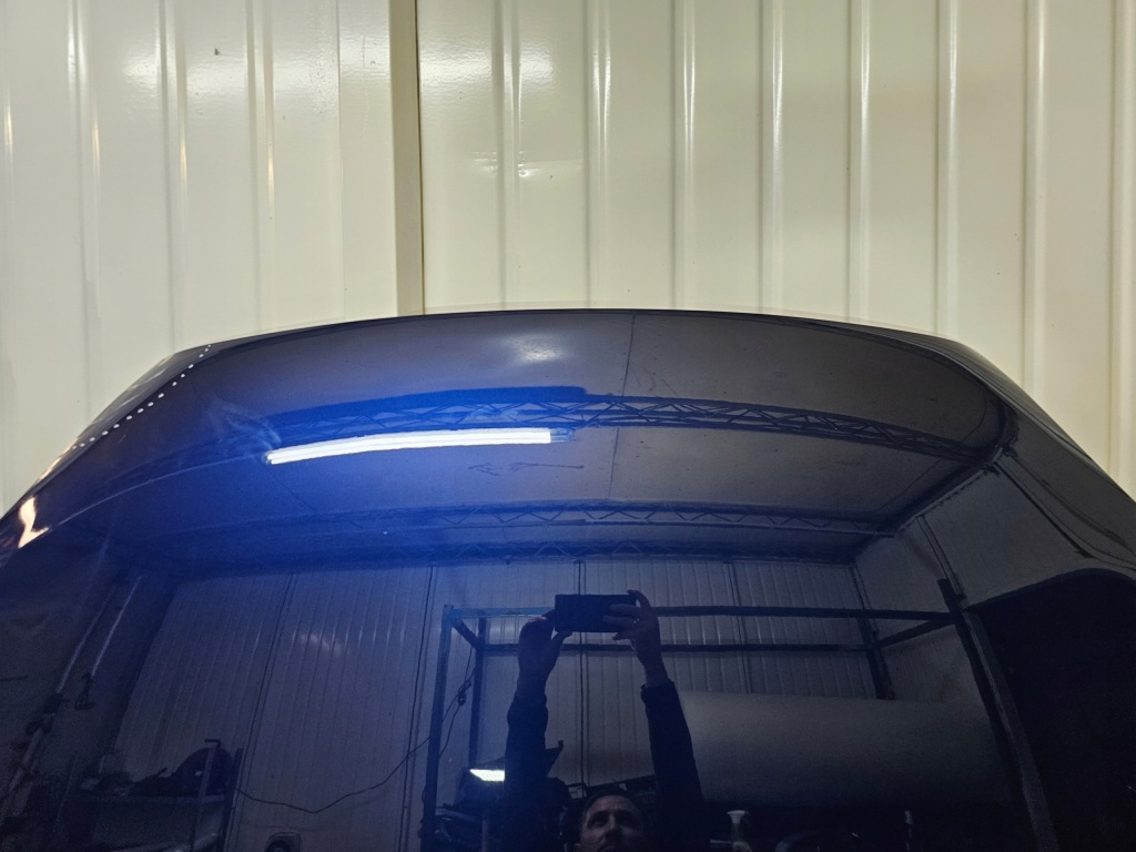 Tesla model x капот кришка двигуна перед 2015- Оригінал