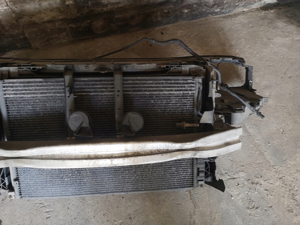 фото №8, Pas передній kompletny a8 d3 3.2 fsi audi lift