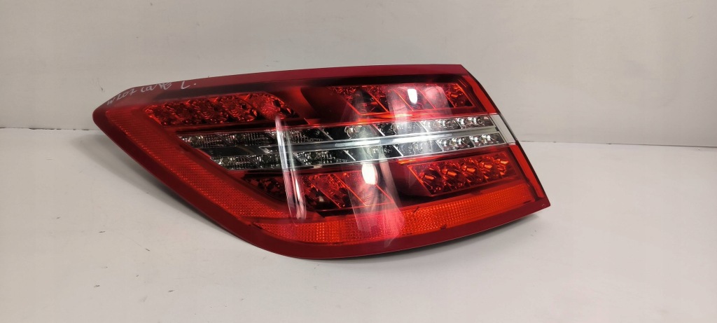 Лампа левая задняя левый задний  mercedes w207 купе a2078200164 с Разборки