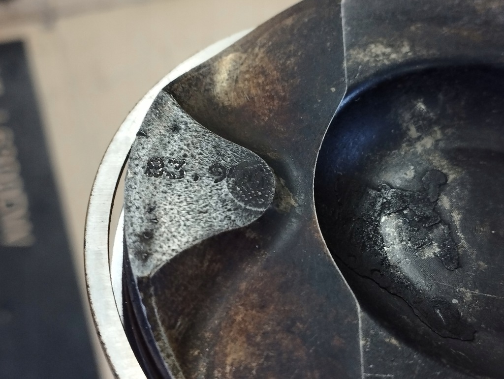 фото №8, Поршни bmw 2.0 n43 | 084201 | 83.996 | w6 148f