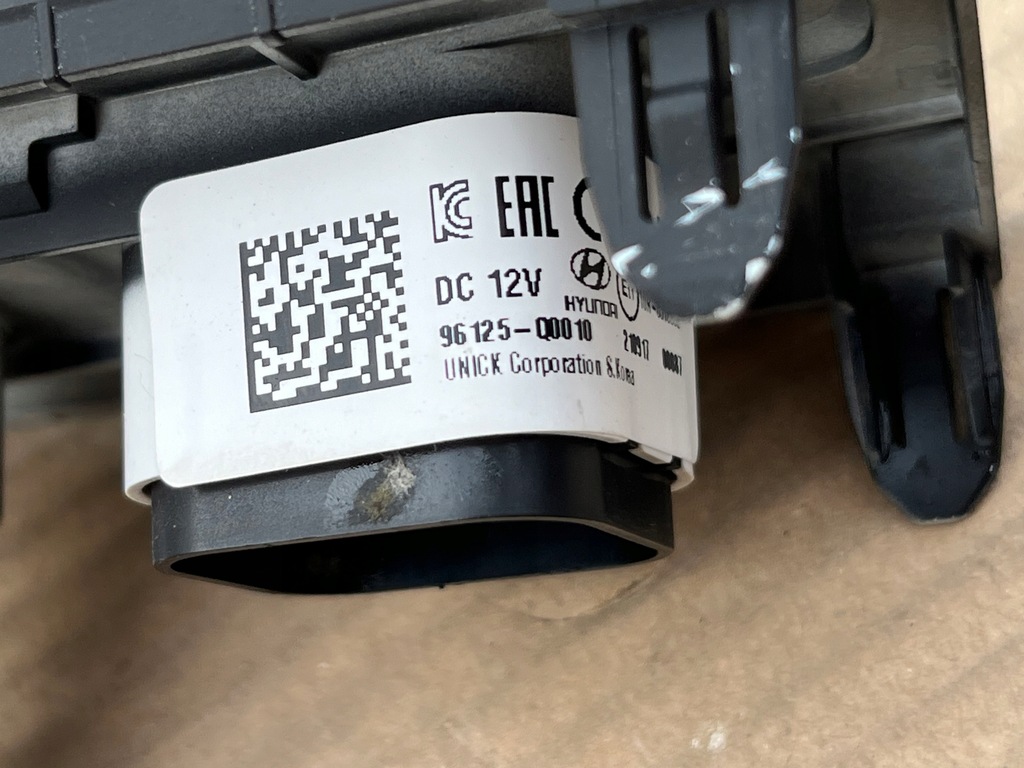 фото №14, Hyundai i20 iii 2021r разъём зарядки usb прикуриватель защита заглушка ory