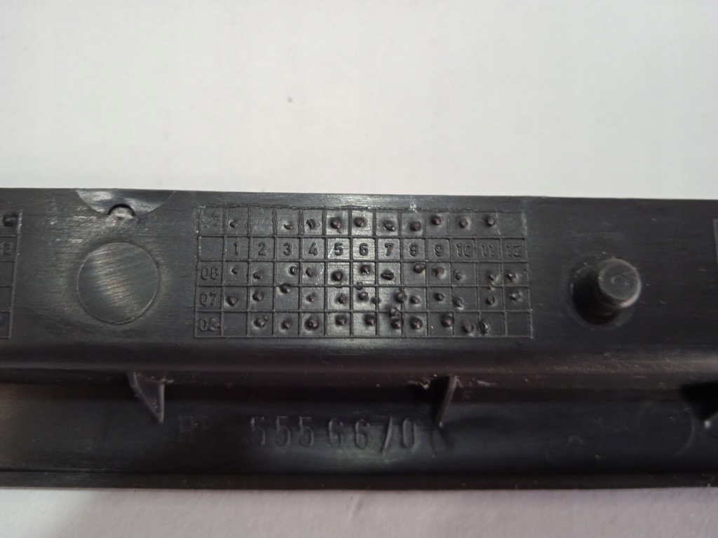 фото №12, Vw caddy iv рамка защита накладка бардачка нижний