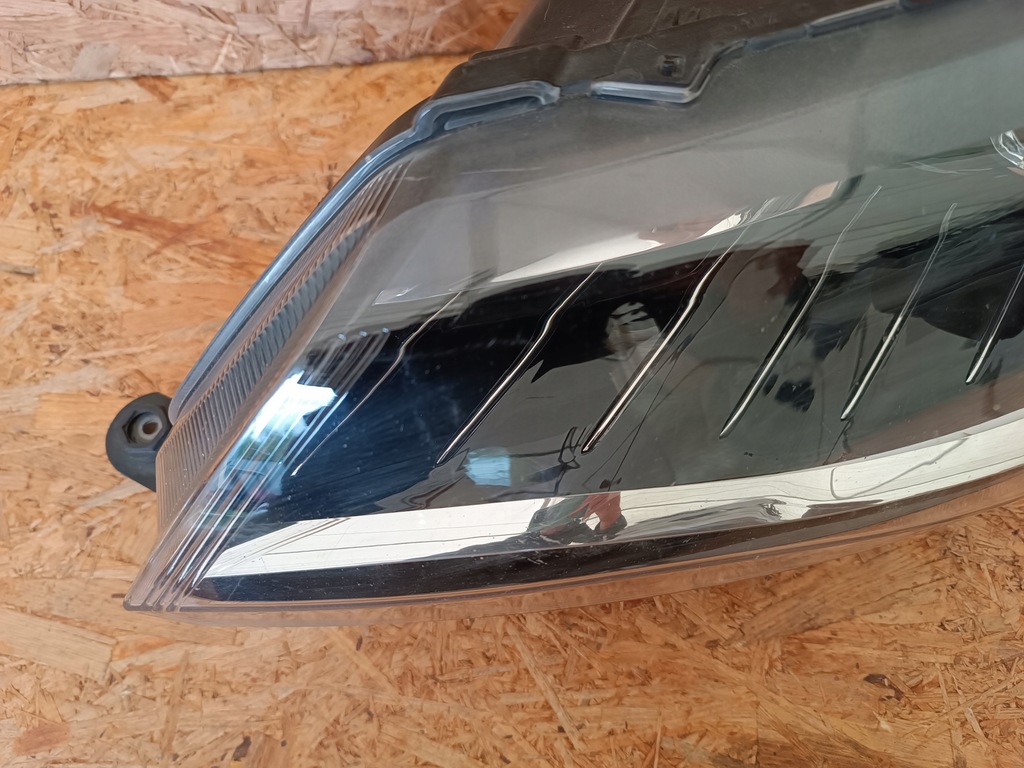 фото №8, Лампа левый перед eu 5jb941015c skoda rapid lift ксенон 2017-