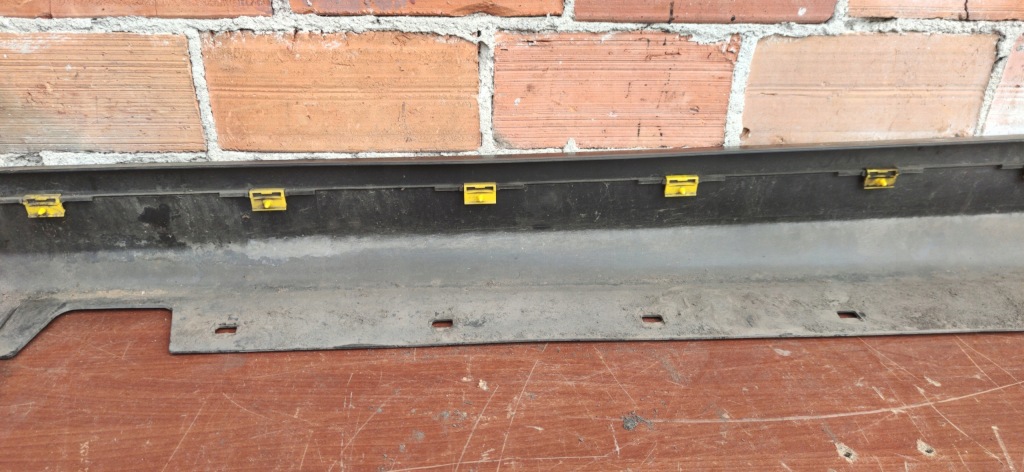 фото №15, Bmw 3 e90 e91 молдинг порог правая czarna порог