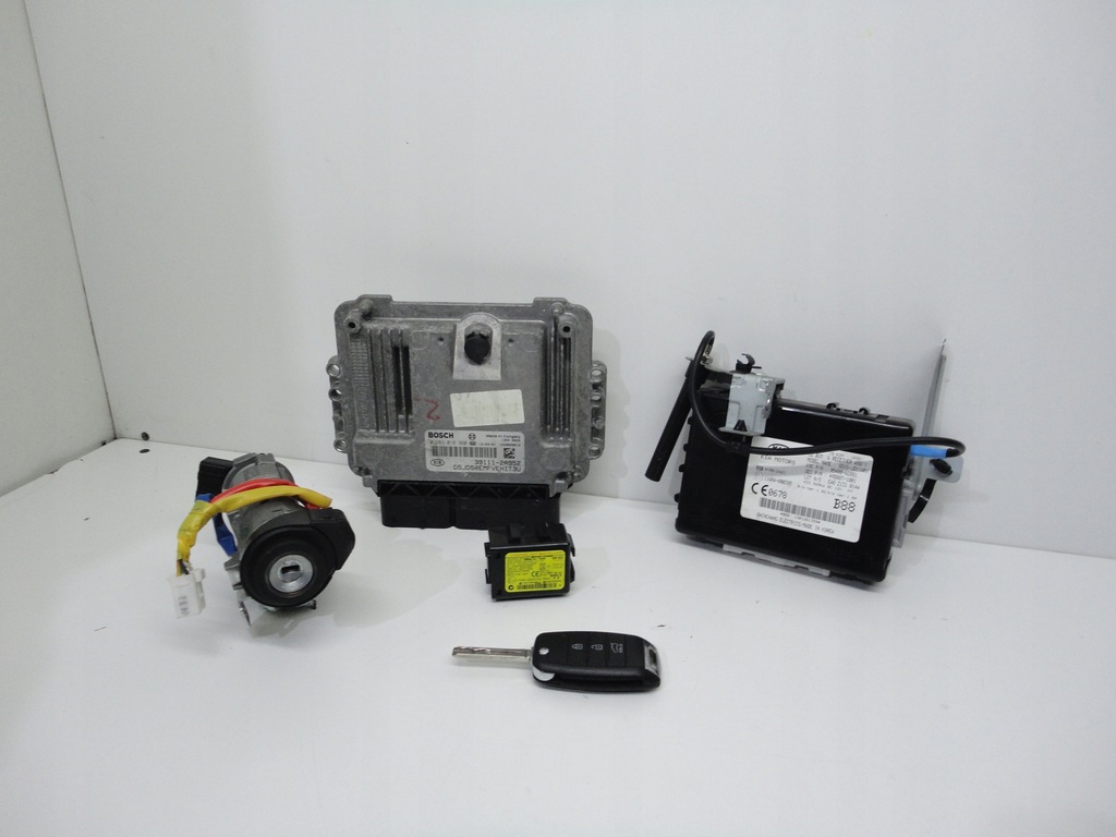 фото №1, Kia ceed ii 39111-2a952 бортовой компьютер 1,6crdi 2012-