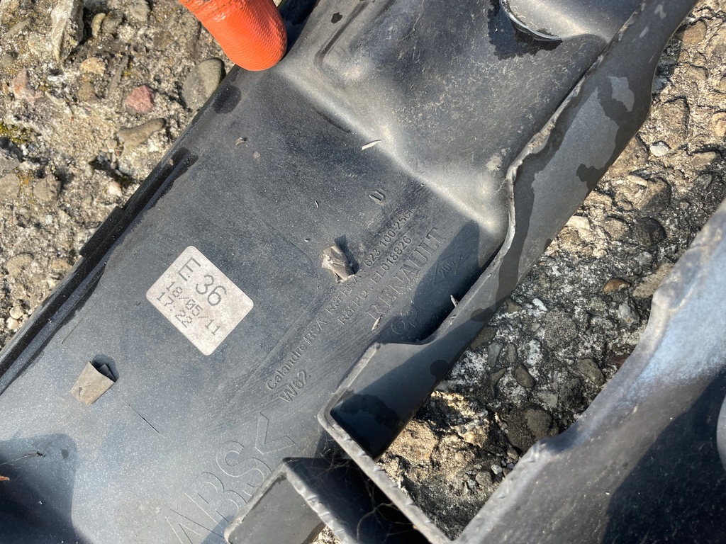 фото №6, Решітка радіатора решітка радіатора renault master iii 623100256r orygina