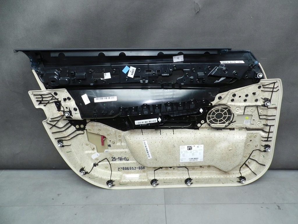 фото №6, Bmw 7 g12 обивка правая перед