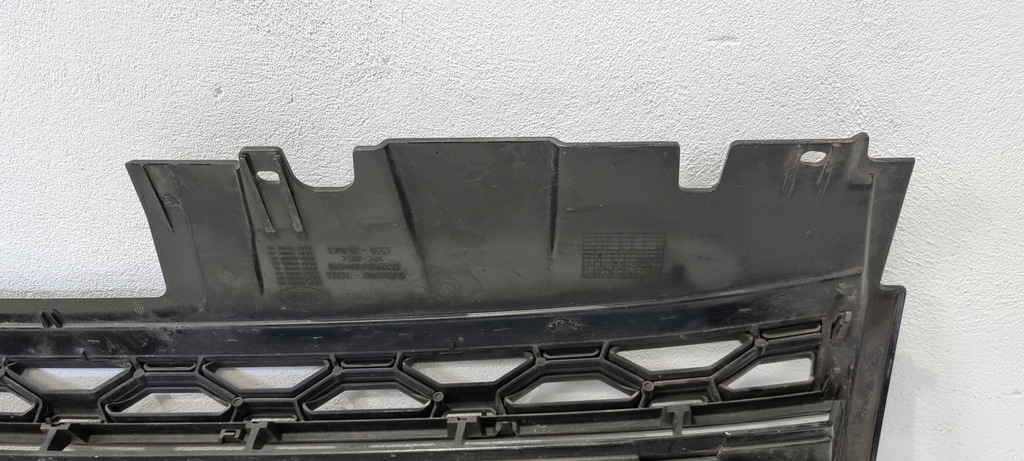 фото №12, Решётка радиатора радиатора land rover discovery sport l550