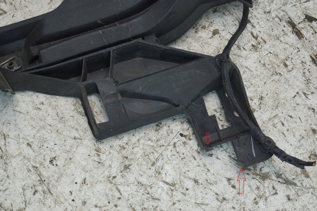 фото №10, Напрямна кронштейн крила ліва bmw x5 e70 7157989