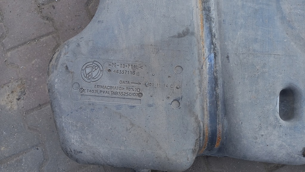 фото №5, Бак топлива alfa romeo 147 1.9jtd 02r