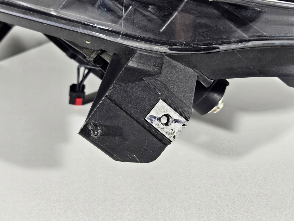 фото №13, Лампа левая перед передняя renault kadjar 2015- линза led cala eu