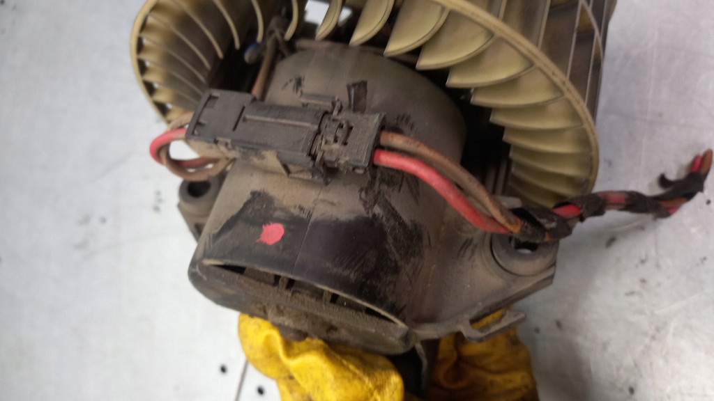 фото №4, Вентилятор обігрівача mercedes benz a w168 1.6b 00r 3509934410b