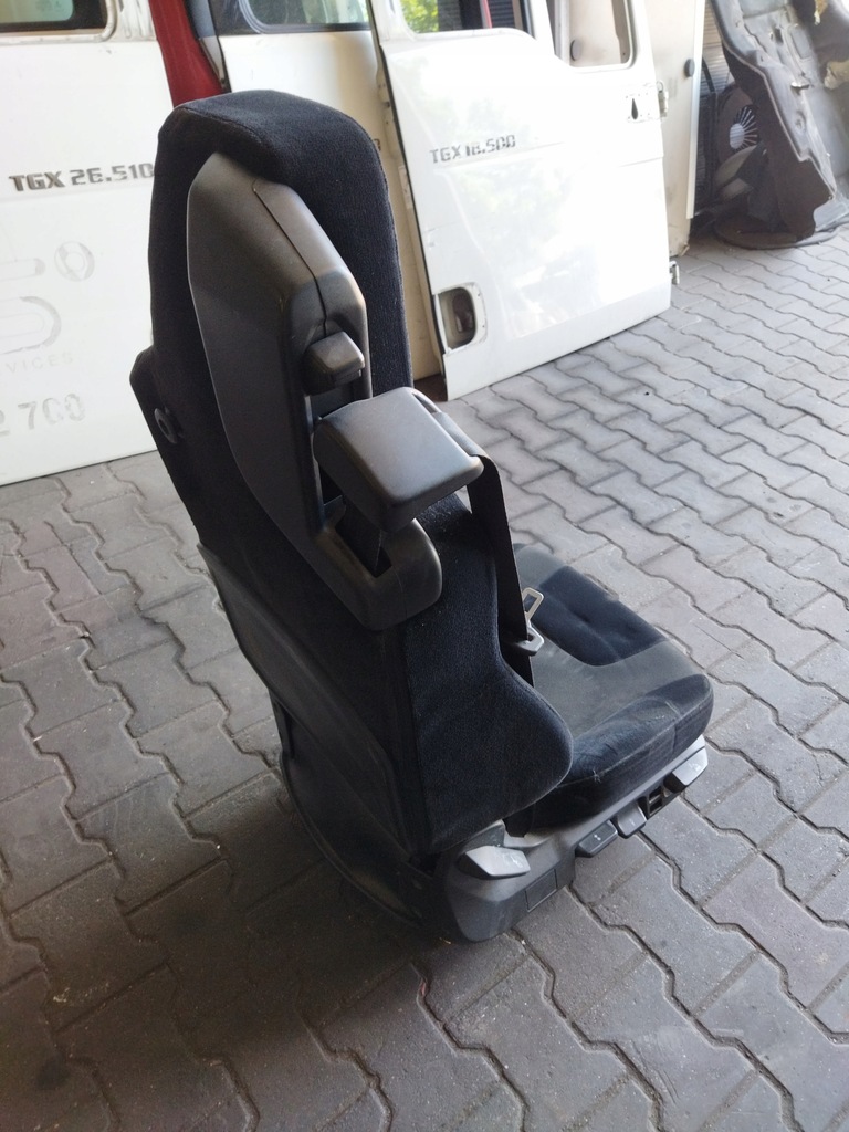 фото №9, Сидіння ліва права man tg3 angielski