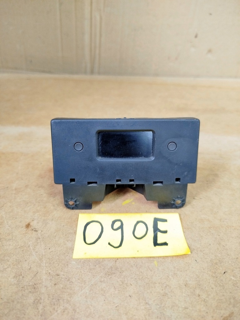 фото №1, Часы дисплей peugeot 206 96250976zr