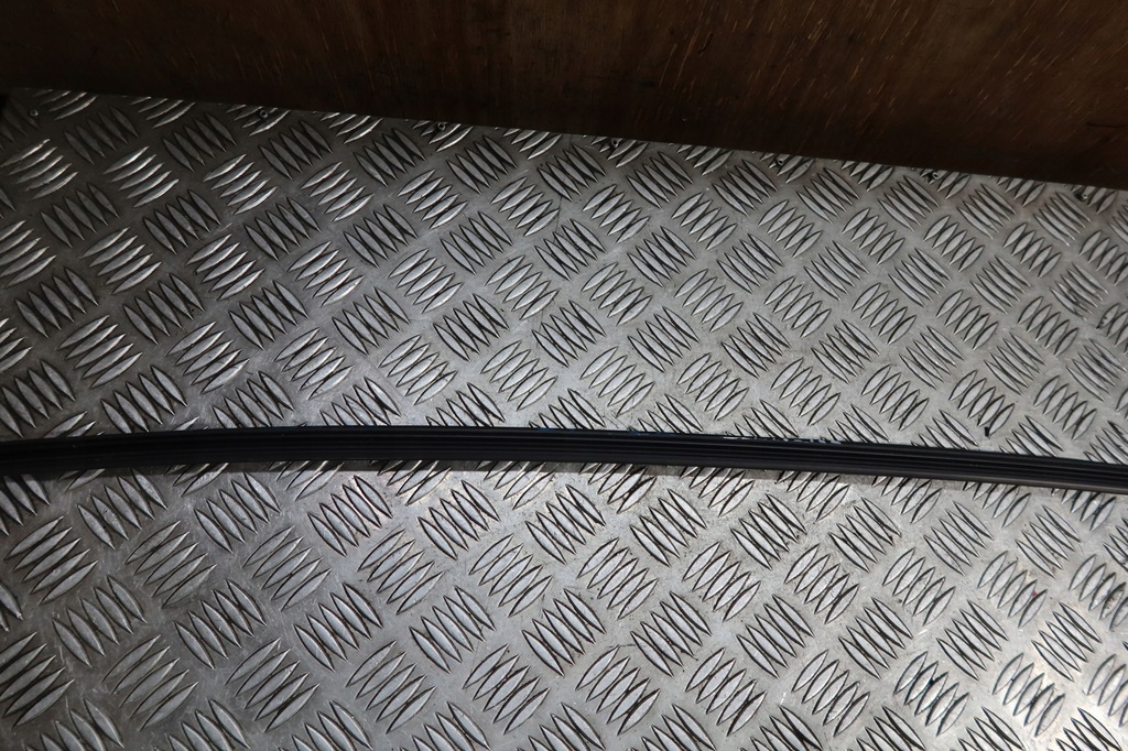 фото №8, Молдинг кровельная правая audi a1 8x 8x3853706a