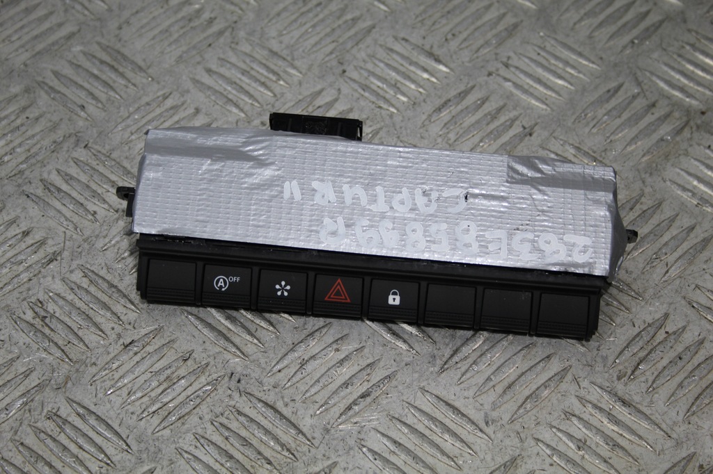 фото №1, Панель керування перемикачі renault captur ii 2