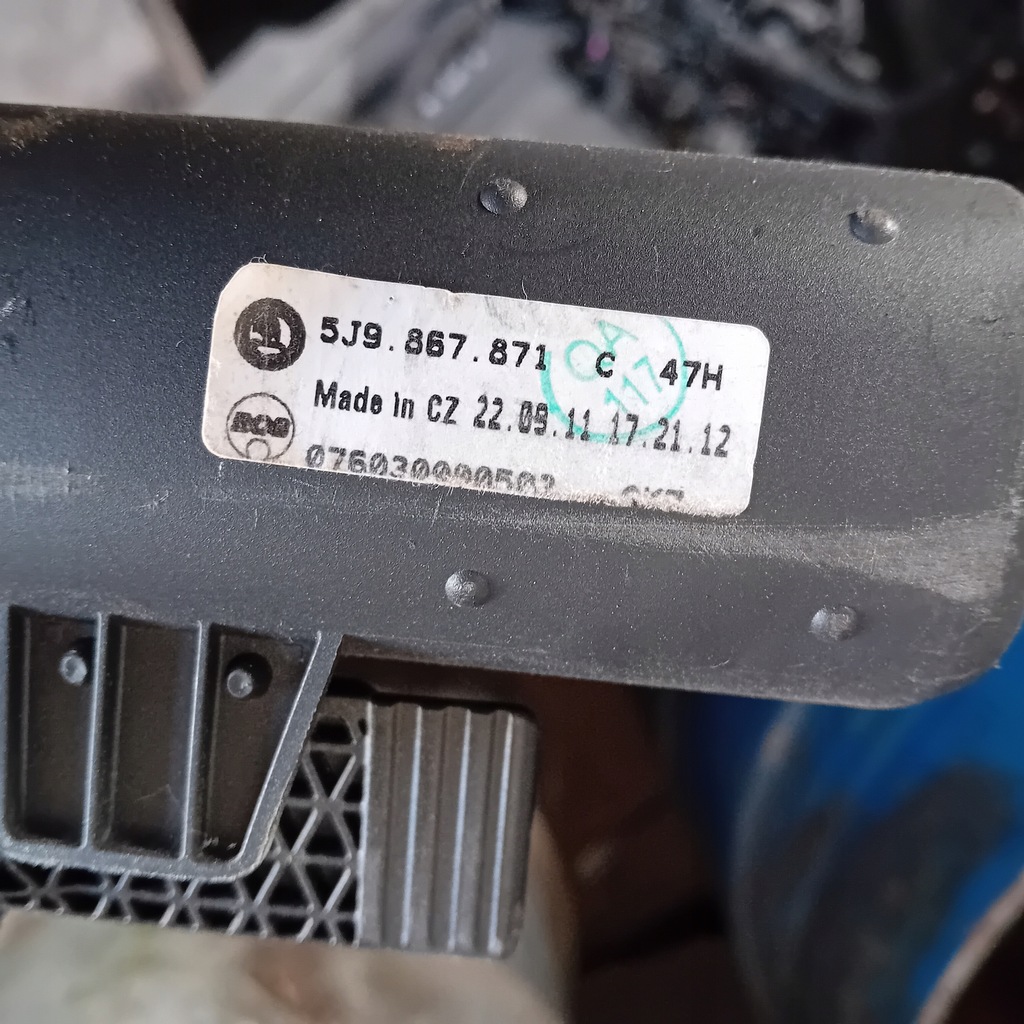 фото №8, Skoda fabia ii 07-14 l 5j9867871c шторка багажника