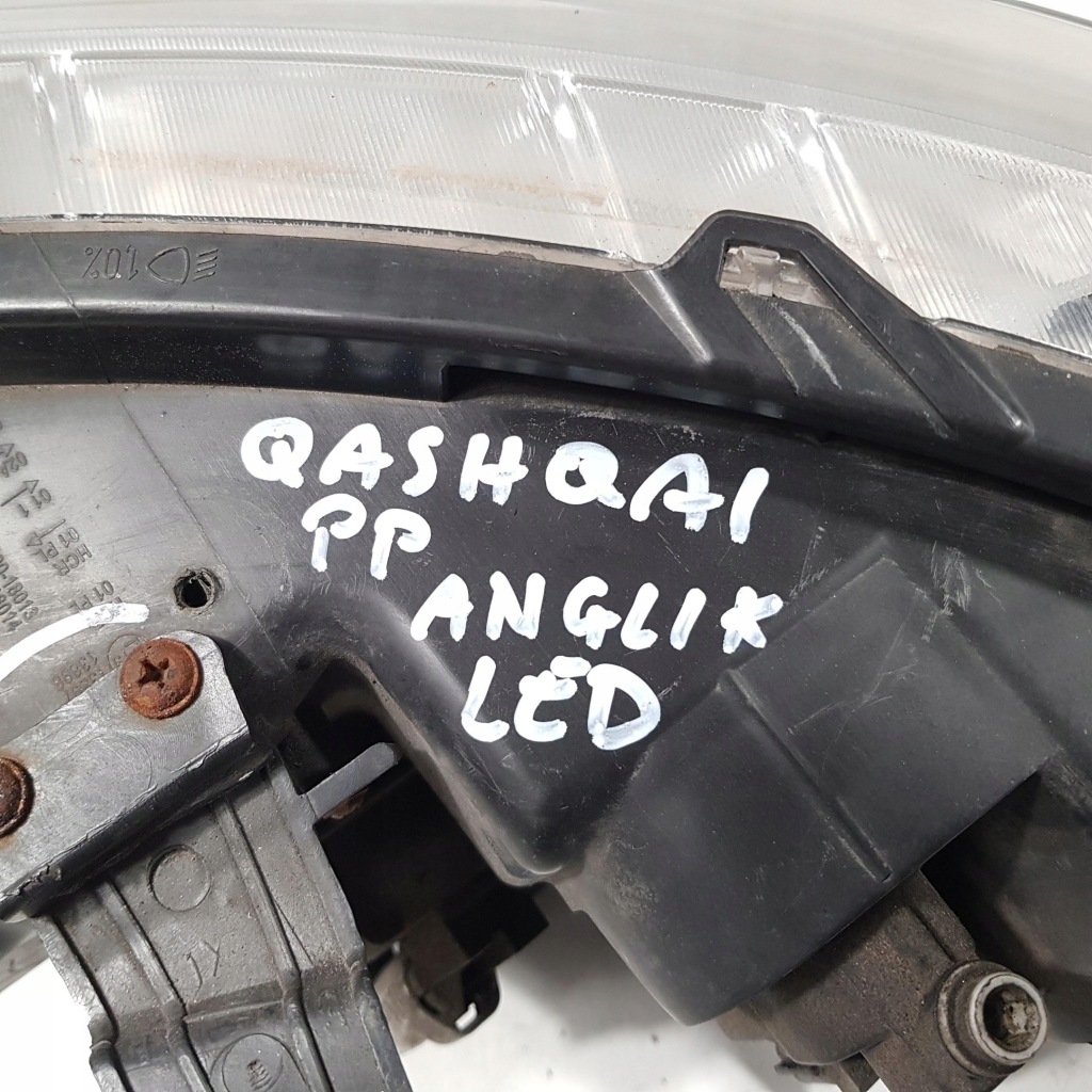 Фара правый  правый перед led qashqai 2 100-18014 Киев
