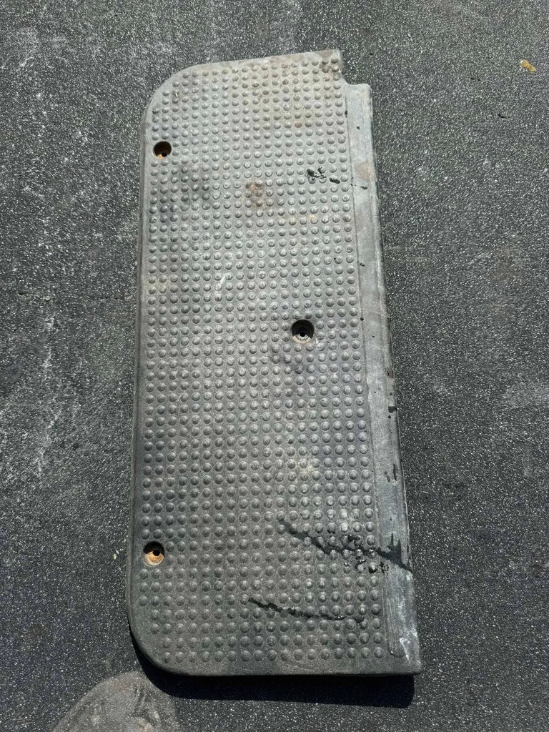 фото №1, Захист поріг підніжка правий bok renault trafic 8200041184