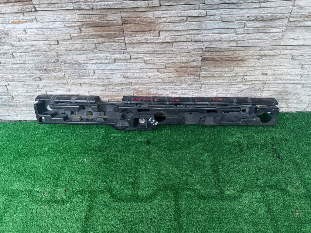 Купити Напрямна поріг bmw 5 g30 7387346