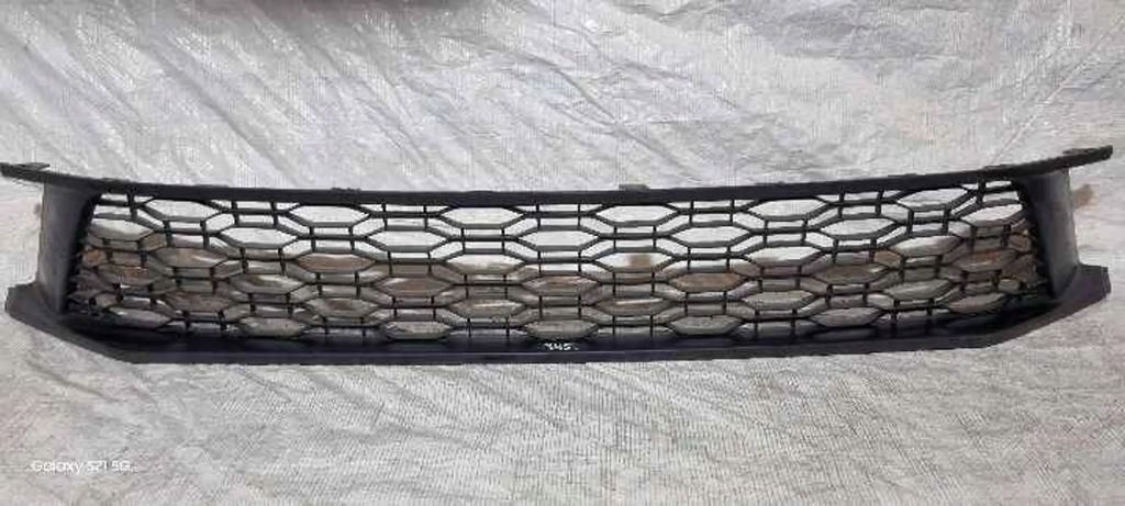 фото №1, Решётка средняя передняя dacia logan ii