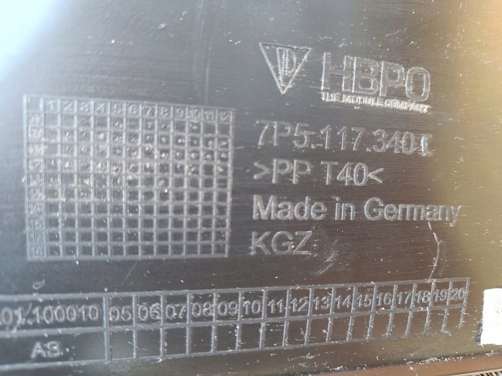 фото №6, Porsche cayenne 3.0d 7p5 правый интеркулер kompletny демонтаж 7p0145804a