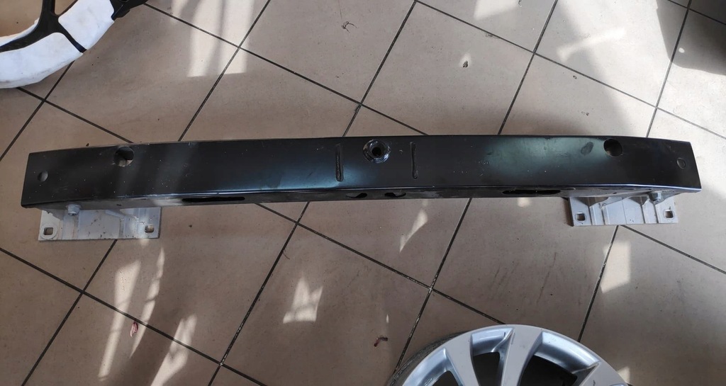 фото №1, Балка бампера задняя range rover sport l494 dk62-17b892-ae