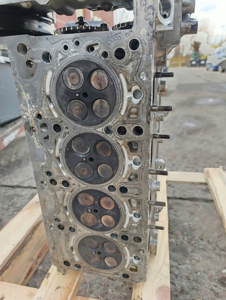 фото №7, Mercedes w246 w176 w156 головка вали cdi a6510150601