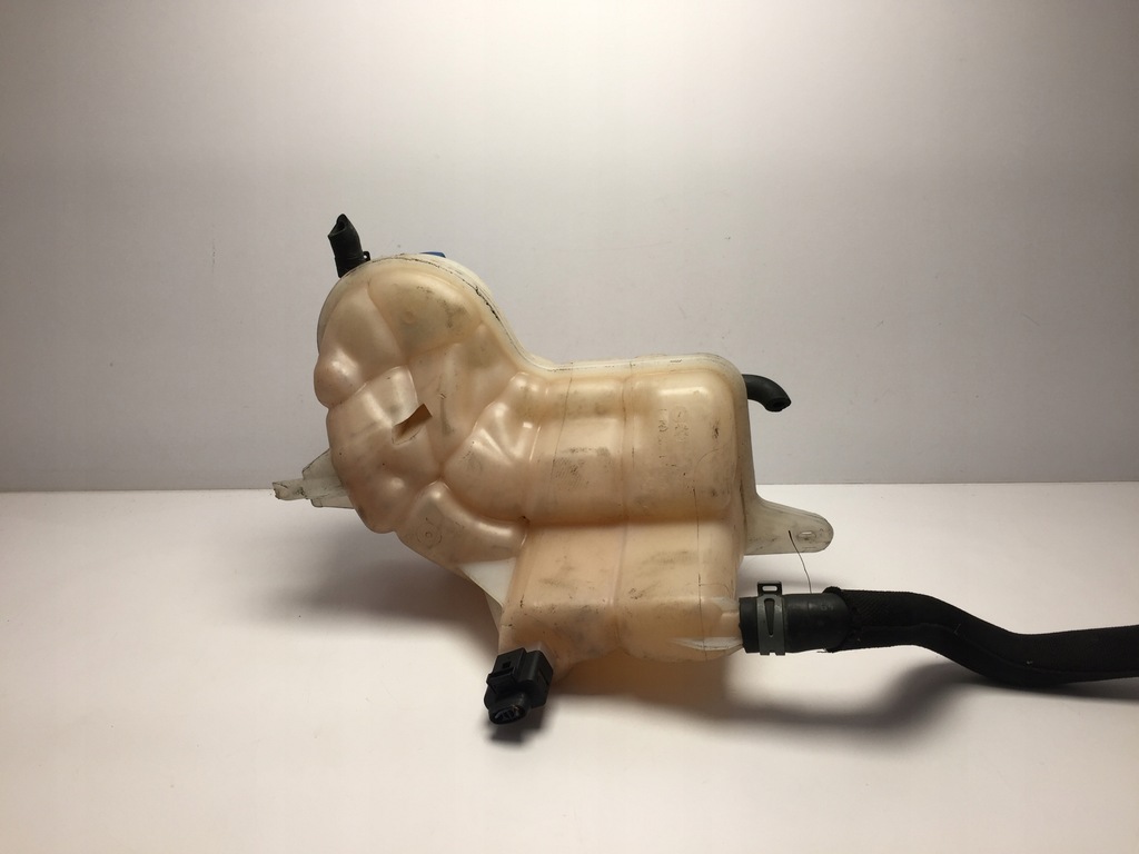 фото №4, Audi a6 c6 4f0 бачок розширювальний