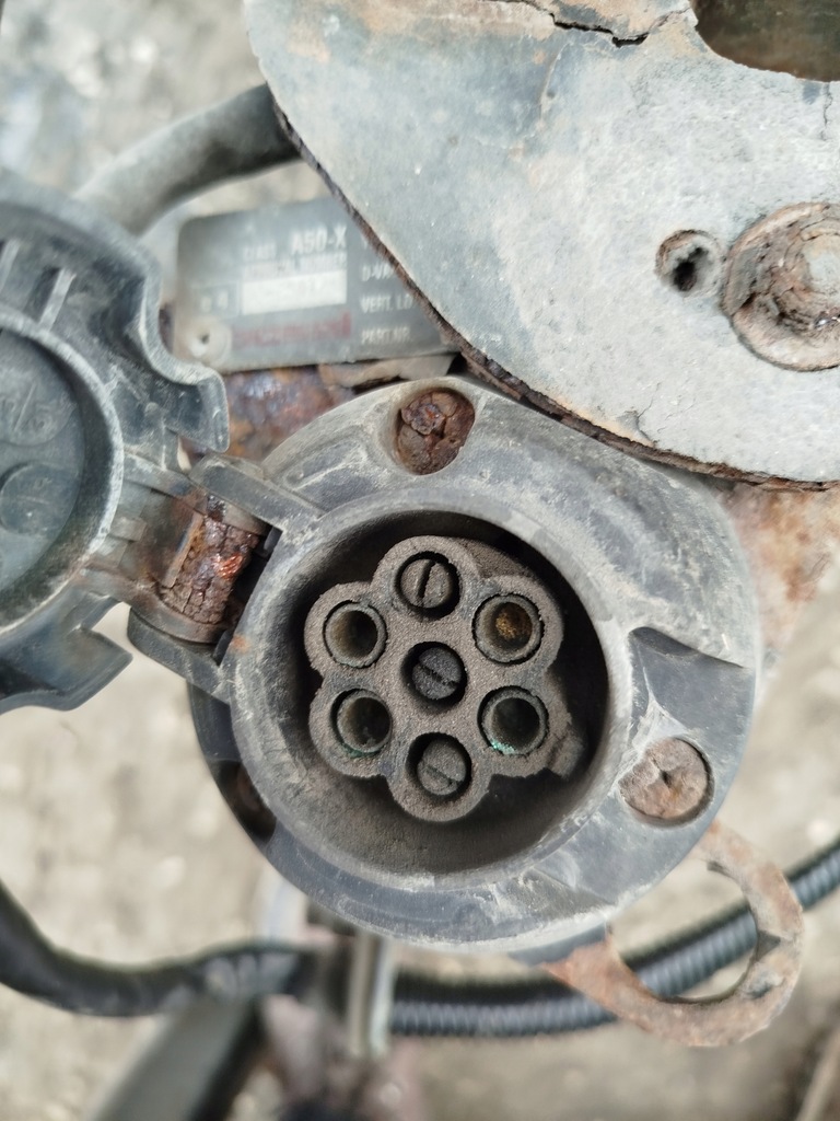 фото №9, Hak буксировочный audi a6 c6 sedan