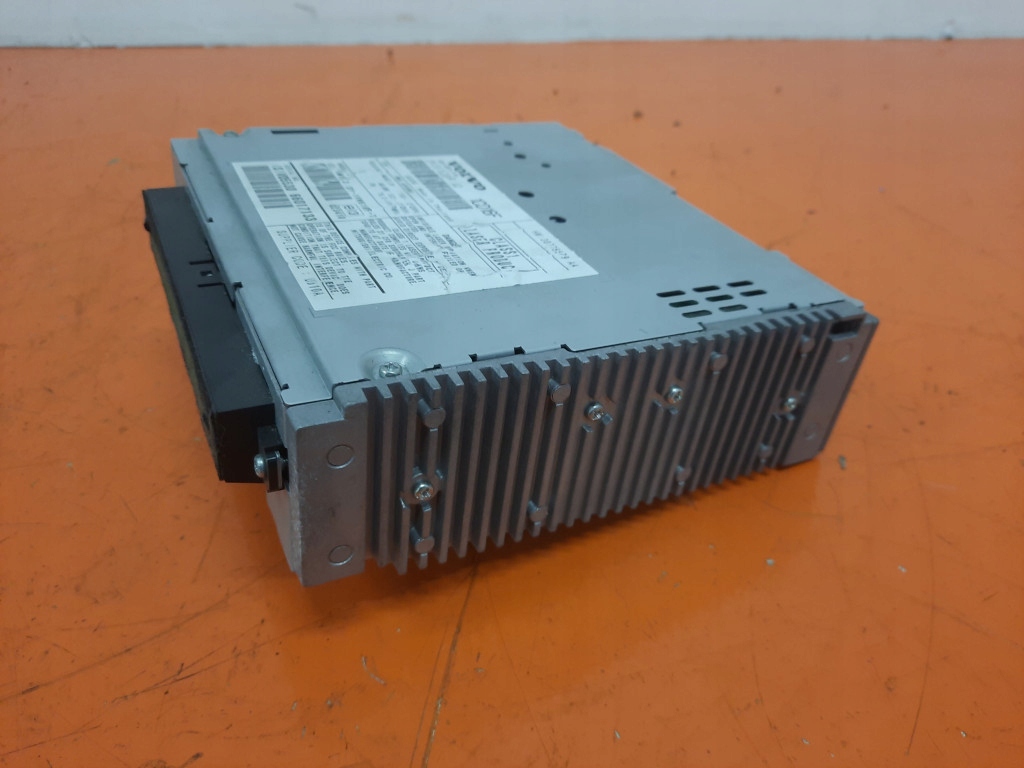 фото №2, Volvo v50 i 03-011 радиопроигрыватель радио 30752889ad d4204t